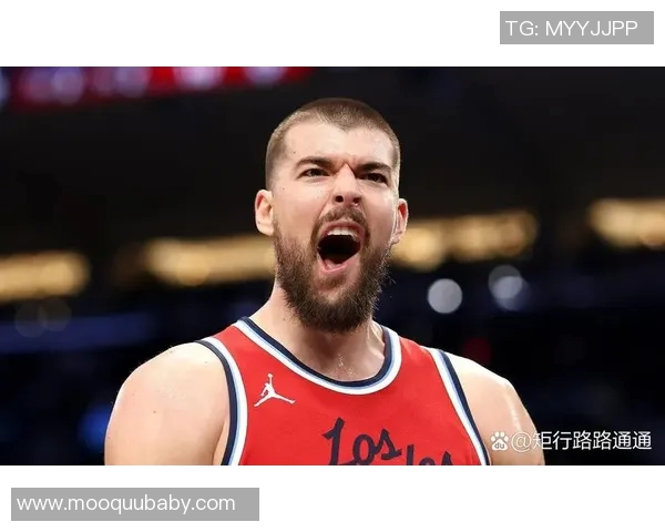 勇士与快船激战正酣直播可投屏精彩瞬间不容错过